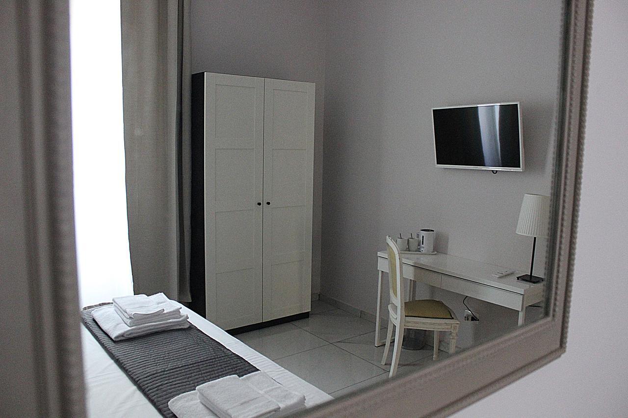 Dimora Degli Artisti - Charm Rooms Florence Buitenkant foto